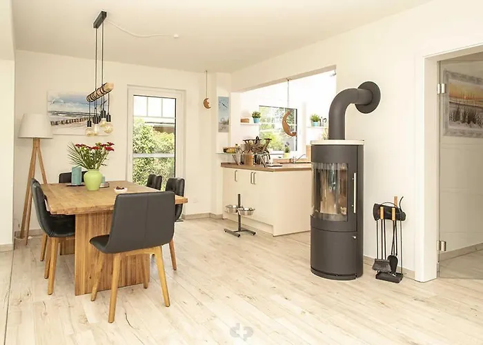 Elsa Erst Ab 12 Feriehus *